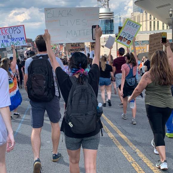 Profile Picture of Jessica Hackett (@jess18bh) on Poshmark