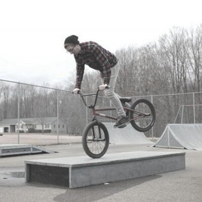 Profile Picture of Ryan Wojcik (@ryanwojcik69) on Twitter