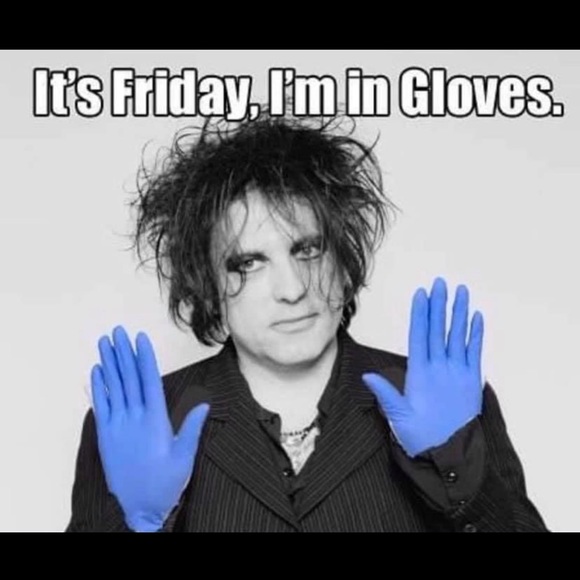 Profile Picture of Gillian Battersby (@gillybatt) on Poshmark