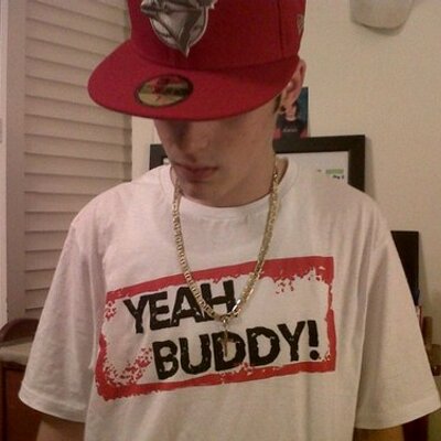 Profile Picture of *Andrew.A* (@AndrewArnone) on Twitter