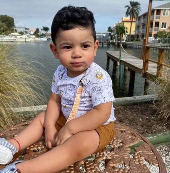 Profile Picture of Roberto carlos Malagon garcia (@robertonhdclp) on Poshmark