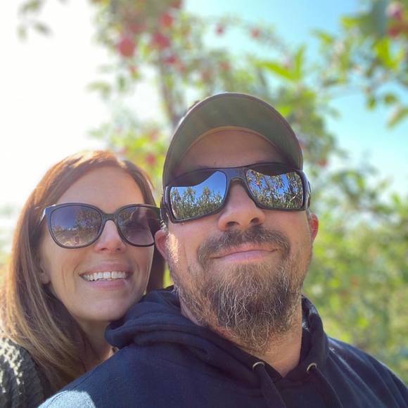 Profile Picture of Jessica Heary (@jemahe78) on Poshmark