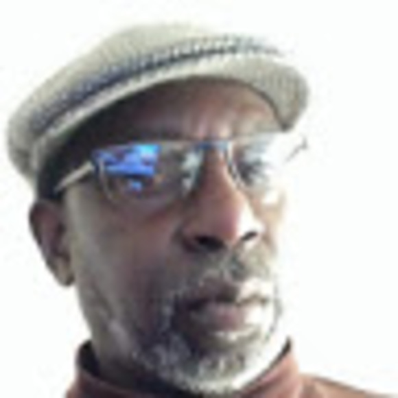 Profile Picture of Julius Page (@juliuspage68) on Poshmark