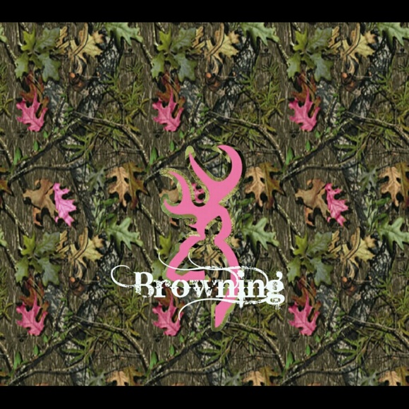 Profile Picture of Amanda Marolf (@marolfs0608) on Poshmark