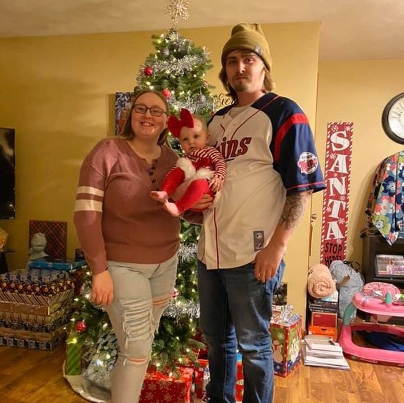 Emily Claussen - Poshmark Profile Picture of Emily Claussen (@punkin526) on Poshmark