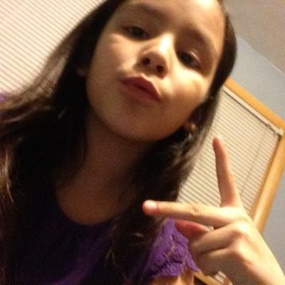 Profile Picture of Michelle Travers (@m_travera) on Twitter