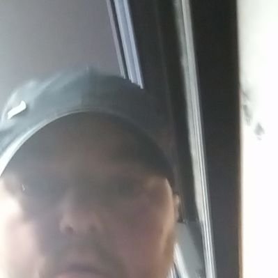Profile Picture of Chris (@BortChenko) on Twitter