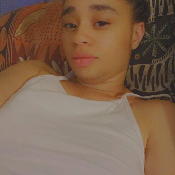 Jazmine Jazmine - Poshmark Profile Picture of Jazmine Jazmine (@jazminejazmi294) on Poshmark