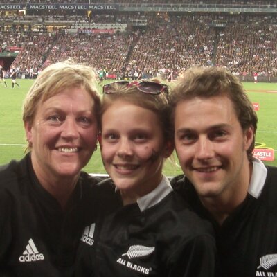 Profile Picture of Aaron Burton (@RandomAaron) on Twitter