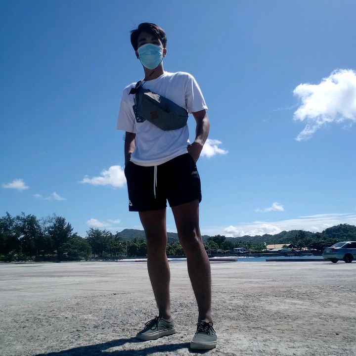 Profile Picture of jud (@nickraymundo) on Tiktok