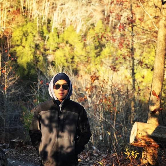 Profile Picture of Peter Chim (@thunderousninja) on Poshmark