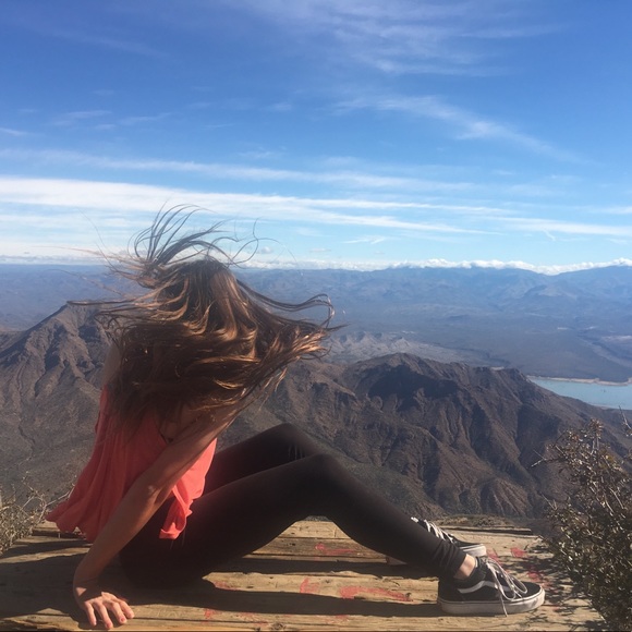 Profile Picture of Ashlyn Senior (@princessashlyn) on Poshmark