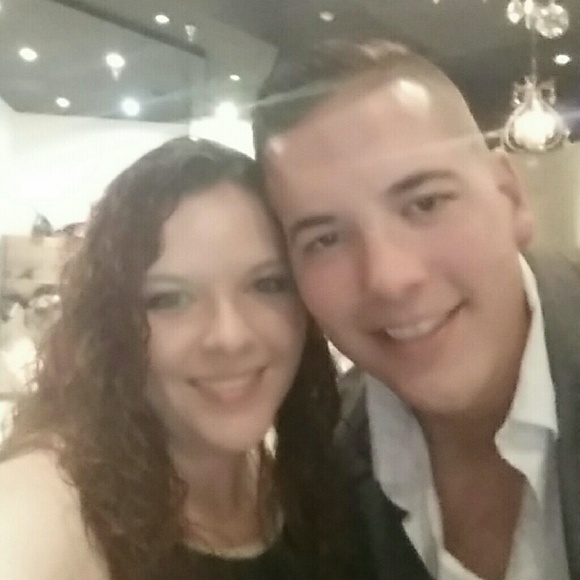 Profile Picture of Hiliary Salvesen (@hiliary66) on Poshmark