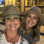 Profile Picture of Cassidy & Stacy Day’s Closet (@cassidystacyscloset) on Instagram