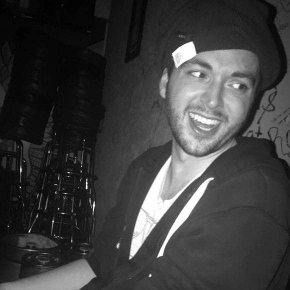 Profile Picture of Michael Stedman (@rstedman2005) on Poshmark