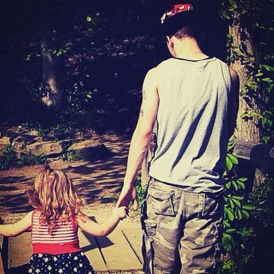 Profile Picture of *•Chris~Billett •*✈ (@LilBoom_318) on Twitter