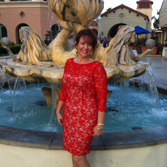 Profile Picture of Tracee Cook (@cookie23) on Poshmark
