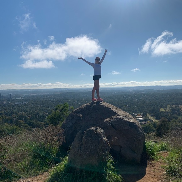 Profile Picture of Chloe Mckenna (@chloemckenna51) on Poshmark