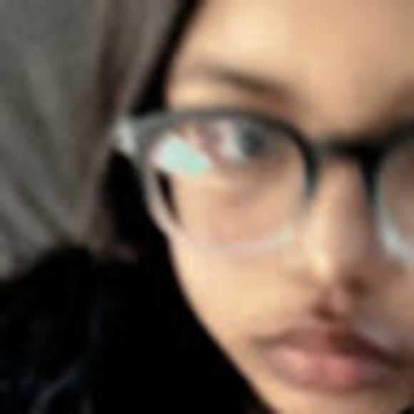 Profile Picture of Sophia Panet (@panetsophia) on Poshmark