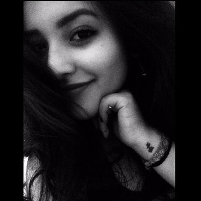 Profile Picture of Lorena Gonzáles (@Loreeegv) on Twitter