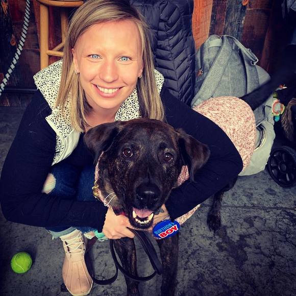 Katy Baumbach - Poshmark Profile Picture of Katy Baumbach (@katyliz13) on Poshmark