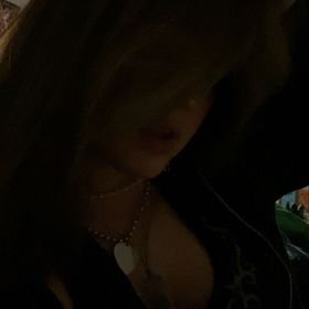 Profile Picture of Aubrey Manning (@aubreylovesceci) on Pinterest