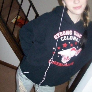 Profile Picture of Stephanie Healey (@thefukkinbest17) on Myspace