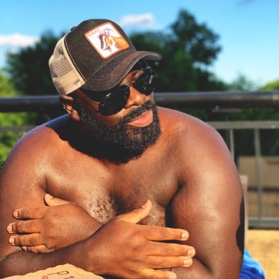 Profile Picture of Iams (@teamiams) on Twitter