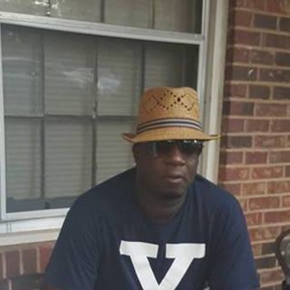 Profile Picture of Jhmeid Billingslea (@jazzyburrell) on Poshmark