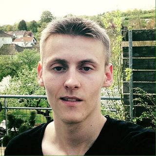 Profile Picture of Léo Froehlich (@L&) on Facebook