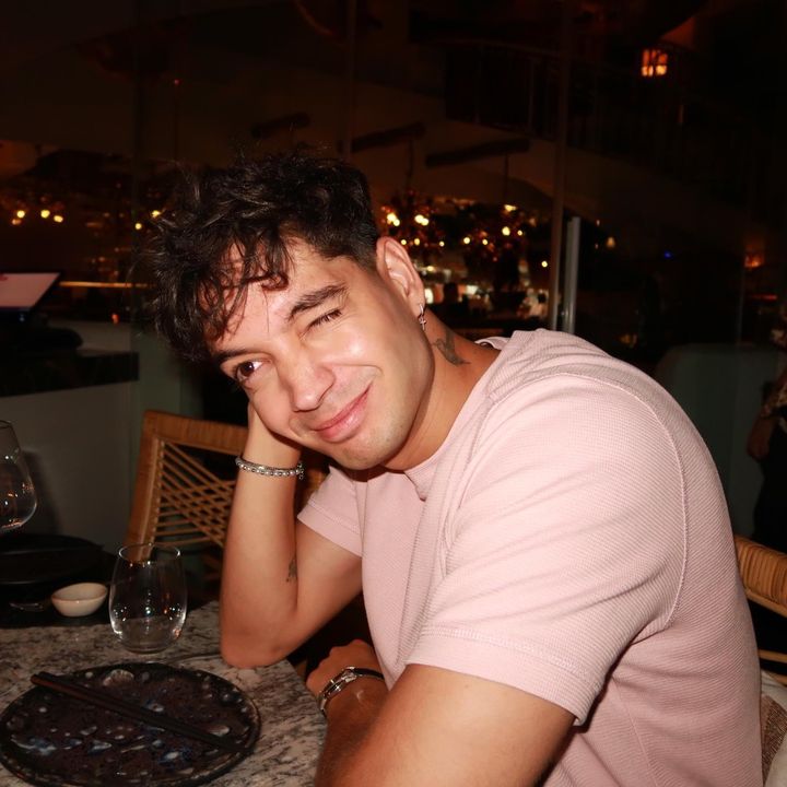 Profile Picture of   NANDO (@nandoweee) Official... (@nandoweee) on Tiktok