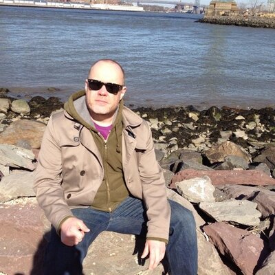 Profile Picture of Steve Knight  🏴󠁧󠁢󠁷󠁬󠁳󠁿 🇬🇧 (@knightstories) on Twitter