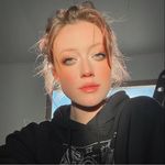 Profile Picture of Alexa McCombs (@misschiffmaker) on Instagram