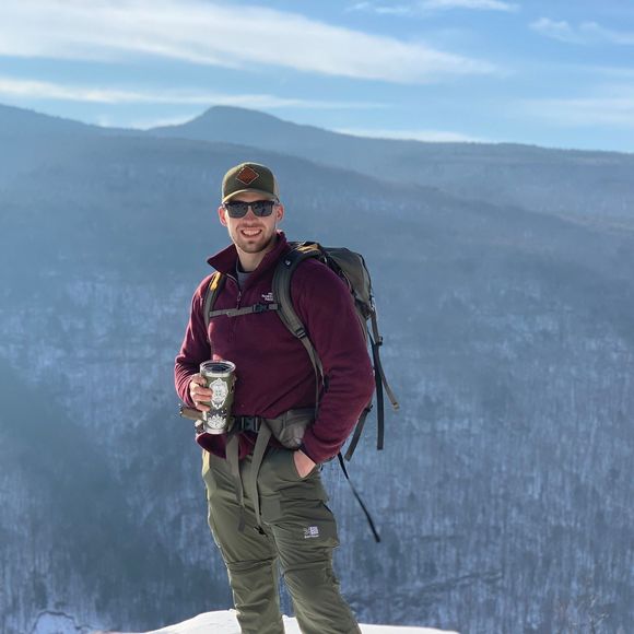 Profile Picture of George Pooters (@gpoots1996) on Poshmark