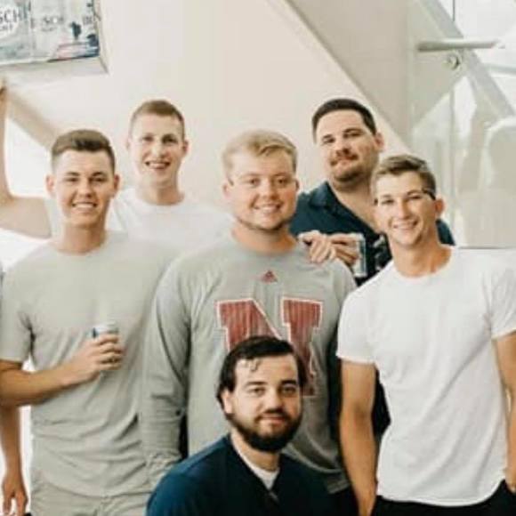 Profile Picture of Brian Hargens (@brianhargens) on Poshmark