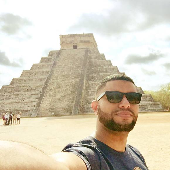 Profile Picture of Alexander Torres (@spitfire85pr) on Poshmark