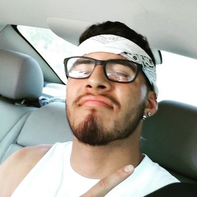 Profile Picture of Christian Aceves (@Arq_Chris) on Twitter