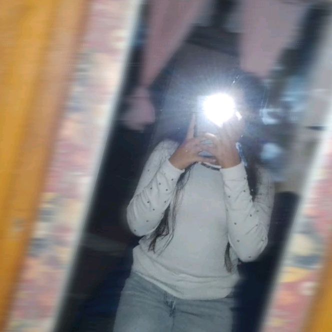 Profile Picture of 🤍 (@daniela_gro1) on Tiktok