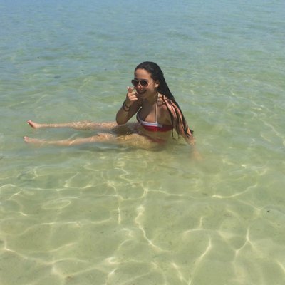 Profile Picture of Julia Beazley (@julia_beazley) on Twitter