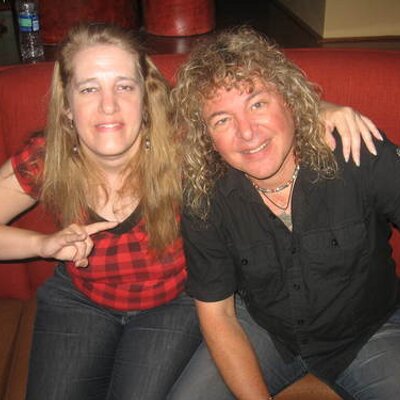 Profile Picture of Renee Enos (@stanleyfanatic) on Twitter