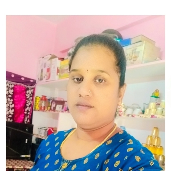 Profile Picture of Pamula Durga (@pamuladurga22) on Poshmark