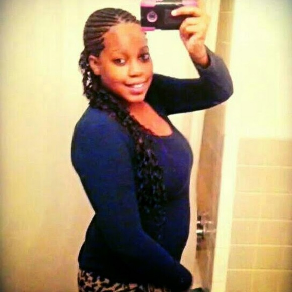 Profile Picture of Paige Wilkins (@b512paige) on Poshmark