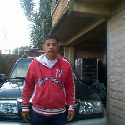 Profile Picture of Harold E. Arevalo R. (@harold_218) on Twitter