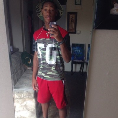 Profile Picture of Jerry Pierre (@Jay_sosa13) on Twitter