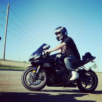 Profile Picture of Cody Helm (@lickingwindows2) on Twitter