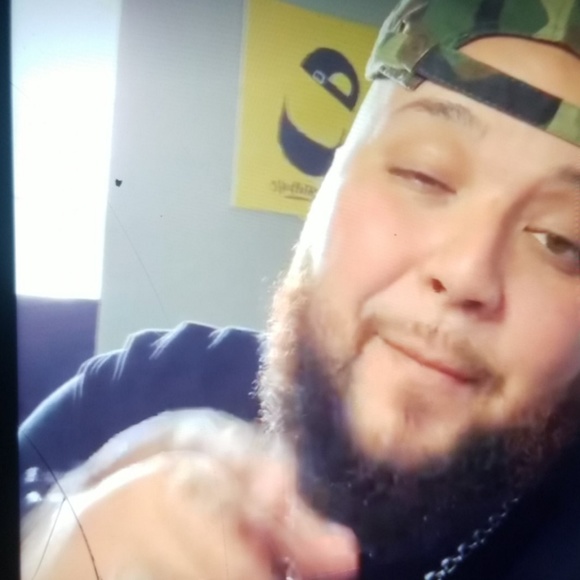 Profile Picture of Nadine Wright (@nadinewright319) on Poshmark