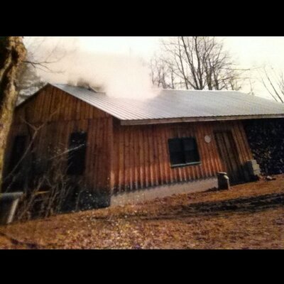 Profile Picture of Jake Moser (@moseraple) on Twitter