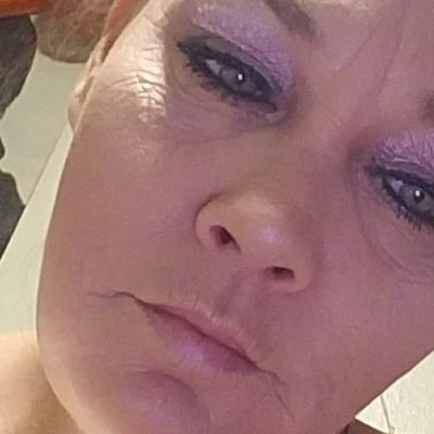 Profile Picture of Kim Earley (@kimearley7) on Twitter