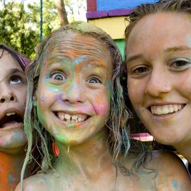 Emily Benjamin - Pinterest Profile Picture of Emily Benjamin (@iamemilyb) on Pinterest