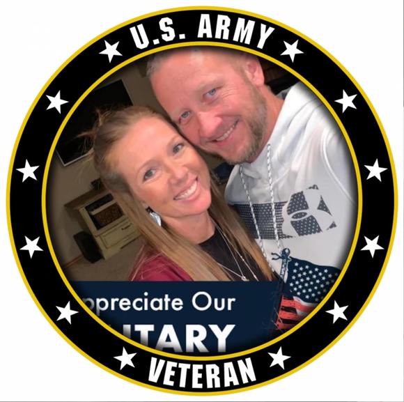 Profile Picture of Danny Hahn (@dahahn) on Poshmark